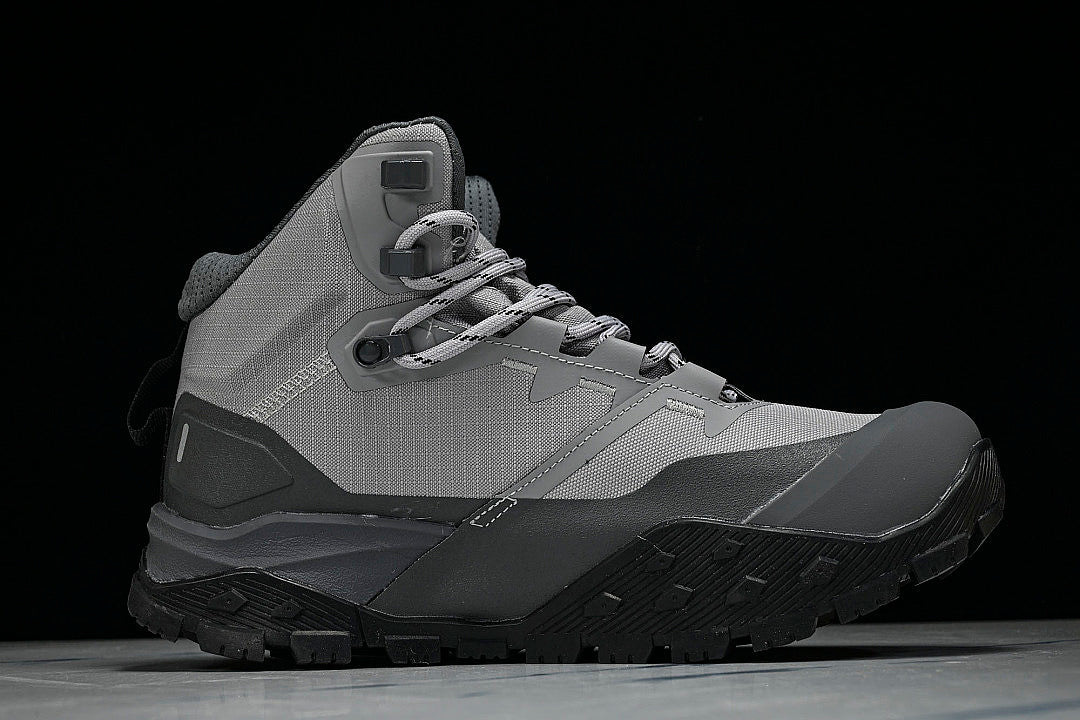 THE NORTH FACE SUMMIT OFFTRAIL GORETEX MEN'S HIKING SHOES LIGHT GRAY/GREY