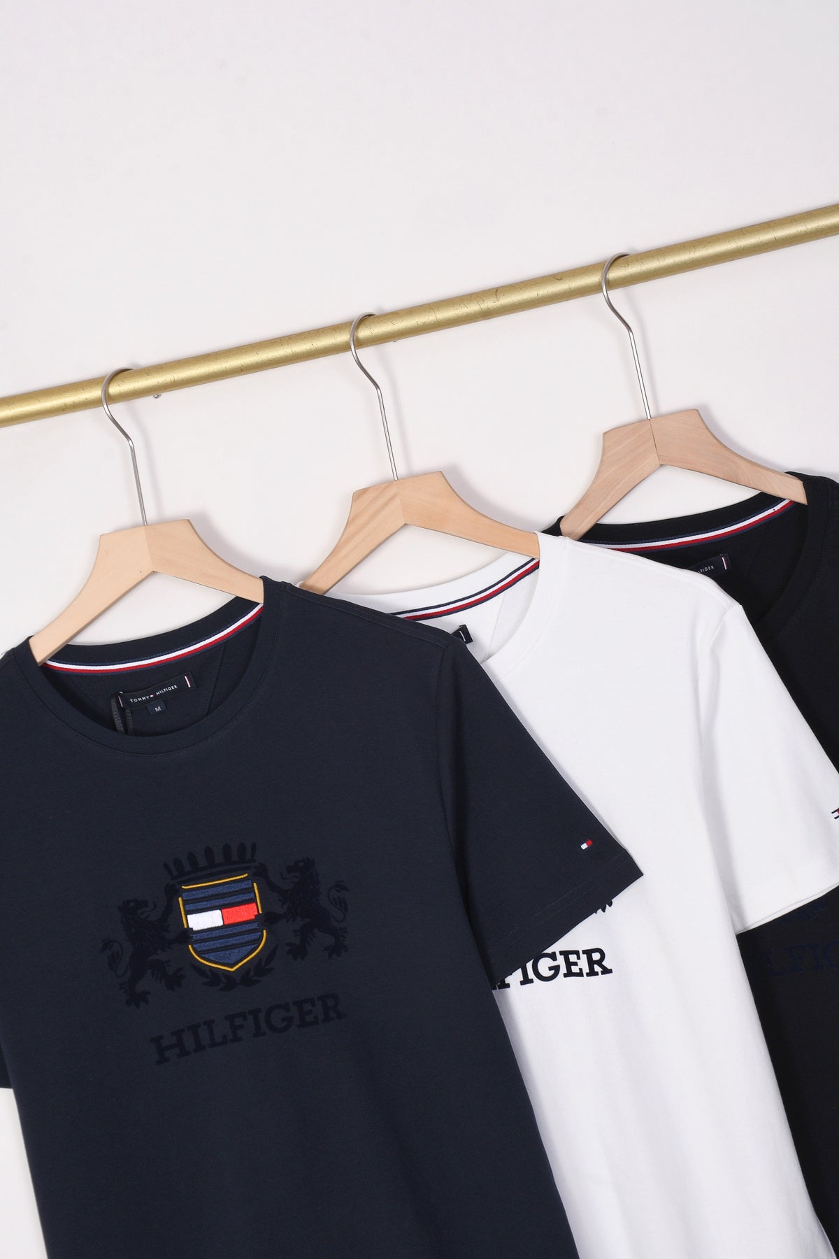 Short Sleeve T-Shirt : Black White Royal Blue: M-XXL. 60s 210g soft velvet cotton, Soft feel, no pilling, no deformation