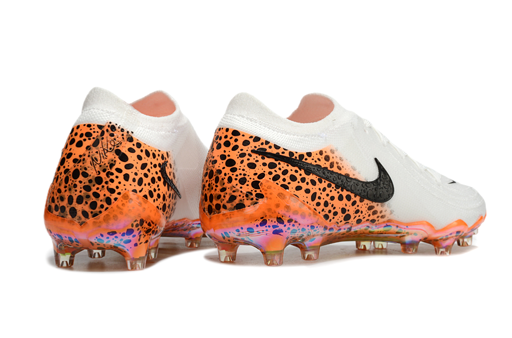 NIKE PHANTOM LUNA ELITE AG 39---45