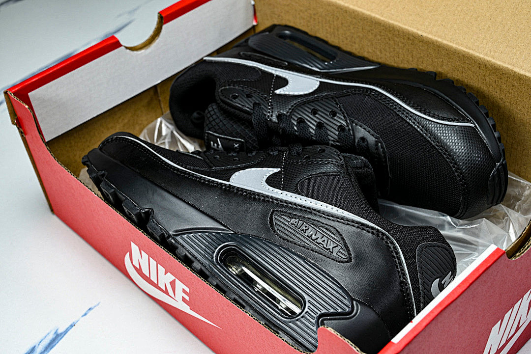 HV4517-002 AIR MAX 90 RETRO AIR CUSHIONED RUNNING SHOES BLACK/LIGHT GRAY