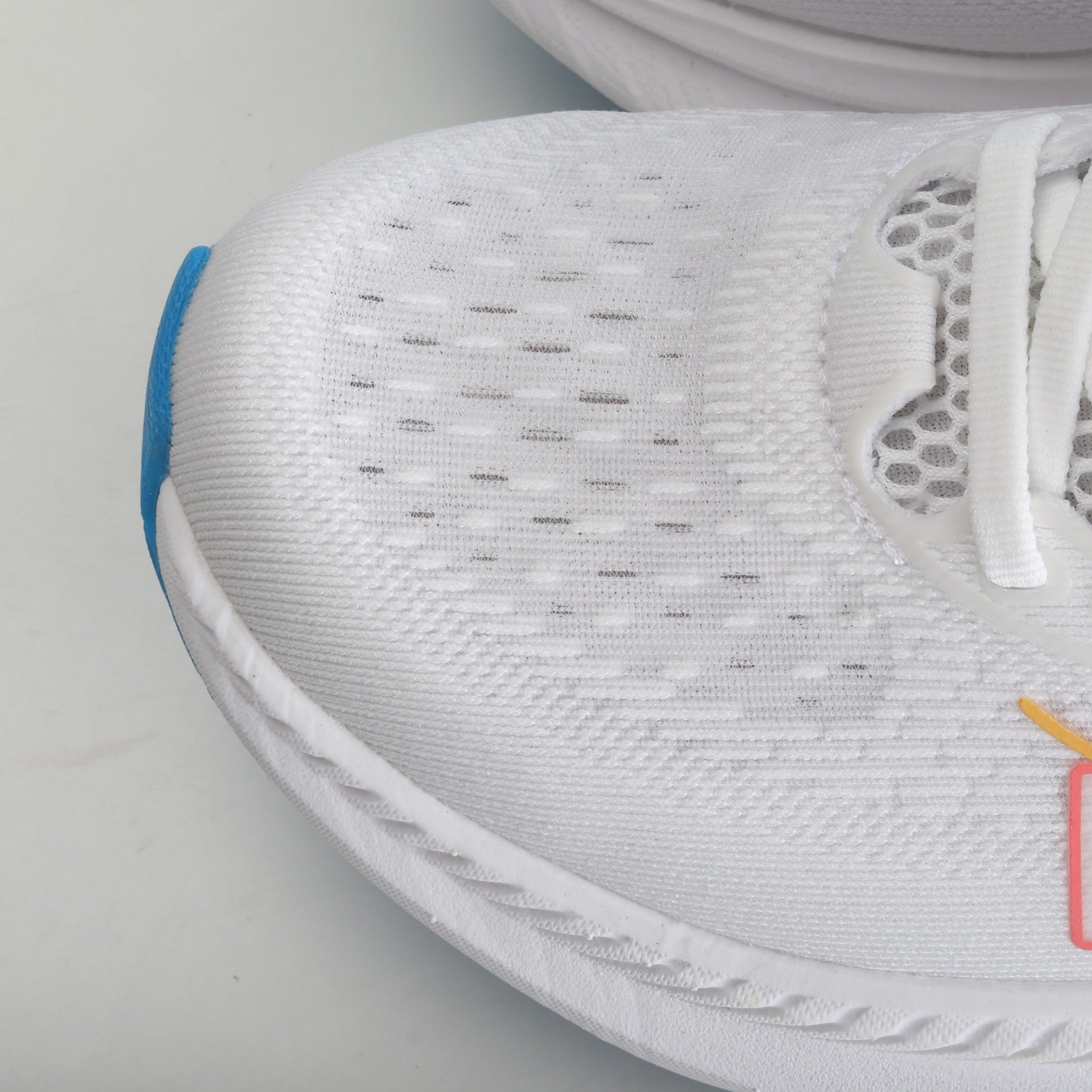 M HOKA M MACH 6