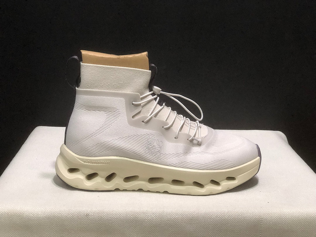 On Cloud Cloudtilt White/Beige/Brown