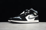 Air jordan mid black