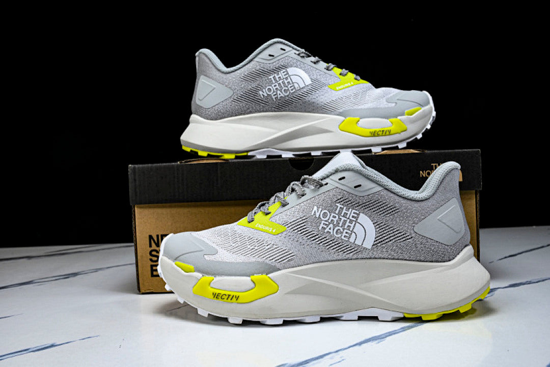 【270】NFOA8AEP-CIY THENORTHFACE ENDURIS 4 GREY/GREEN/WHITE