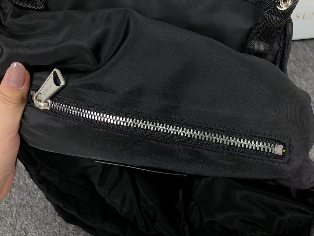 DIESEL BAG 111261575 (长24CM*宽14CM*高35CM)