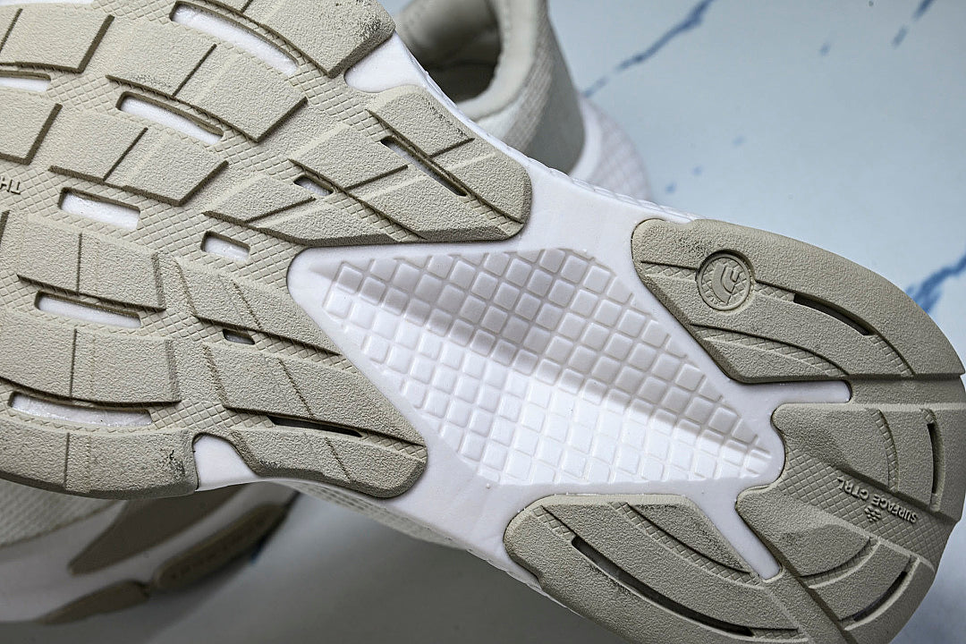 NF02504GF-070 OFFTRAIL VERSA TRAIL RUNNING SHOES WHITE/GREY/BEIGE