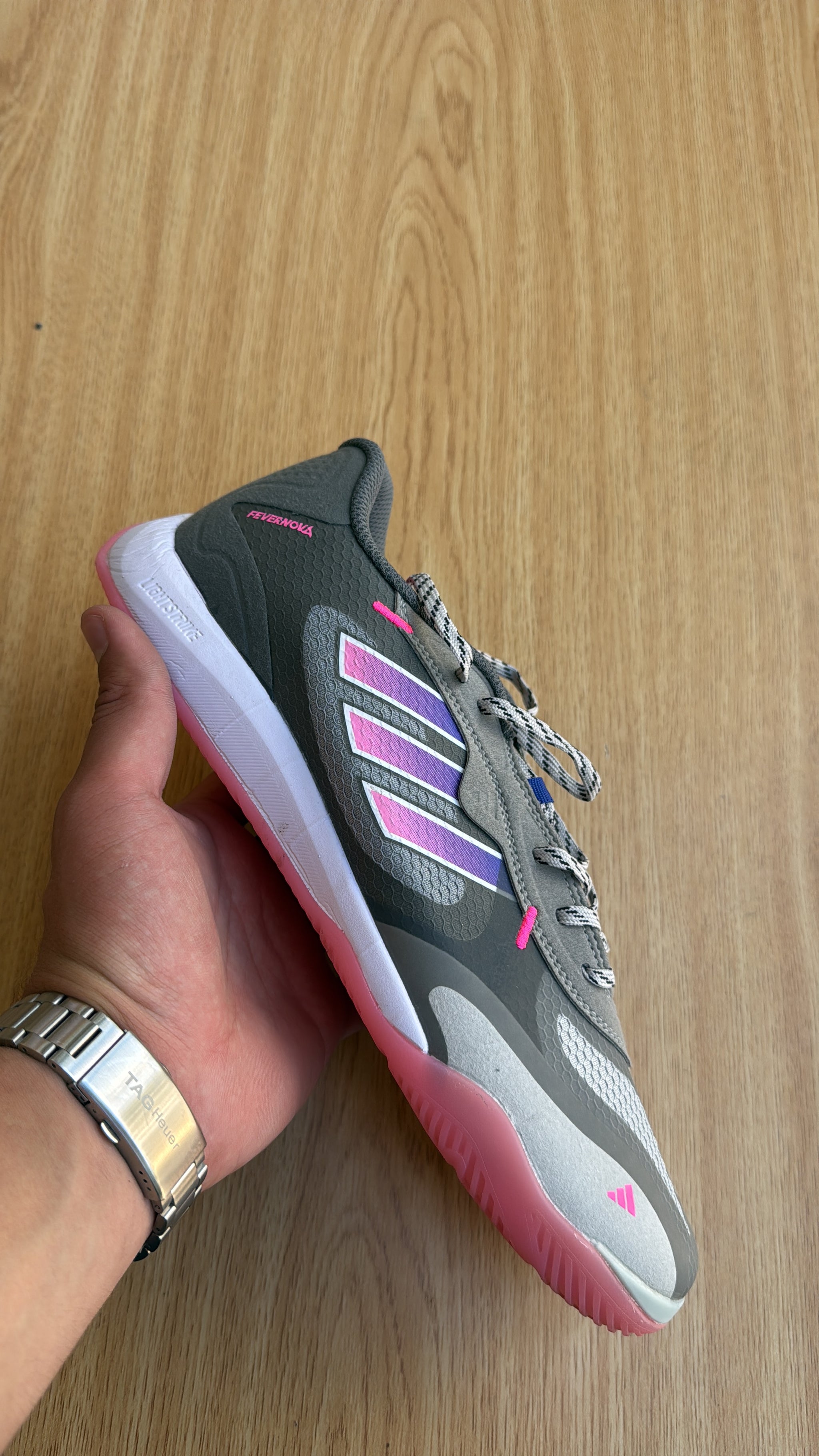 Adidas fevernova futsal stock