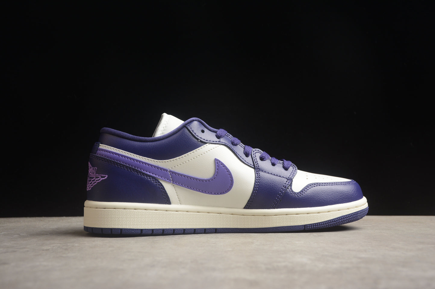 Air Jordan Low 1 Violet