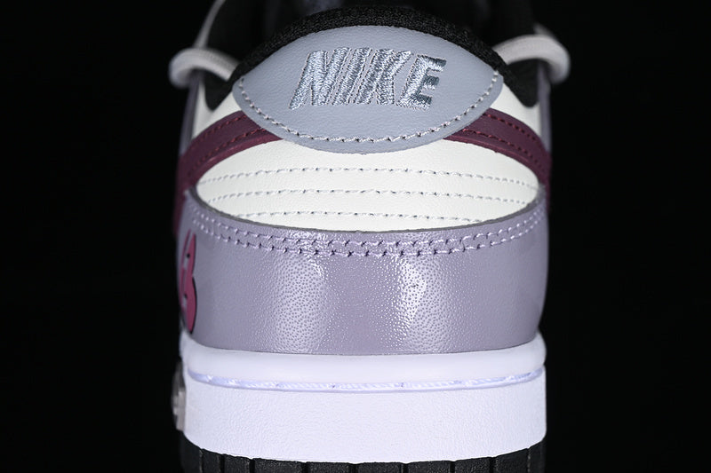 【330】[DH9765-002]-[SB DUNK LOW WHITE/PURPLE]-[WOMAN:35.5-40]