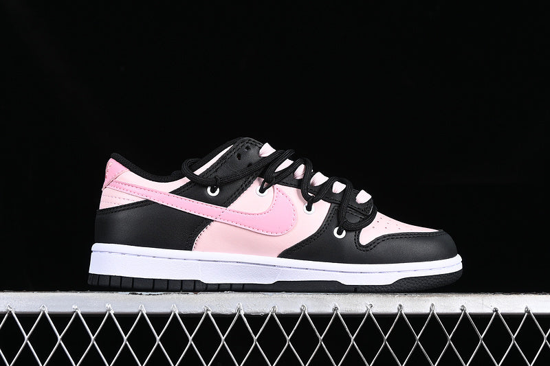 【330】[CW1590-100]-[DUNK LOW BLACK/PINK]-[WOMAN:35.5-41]