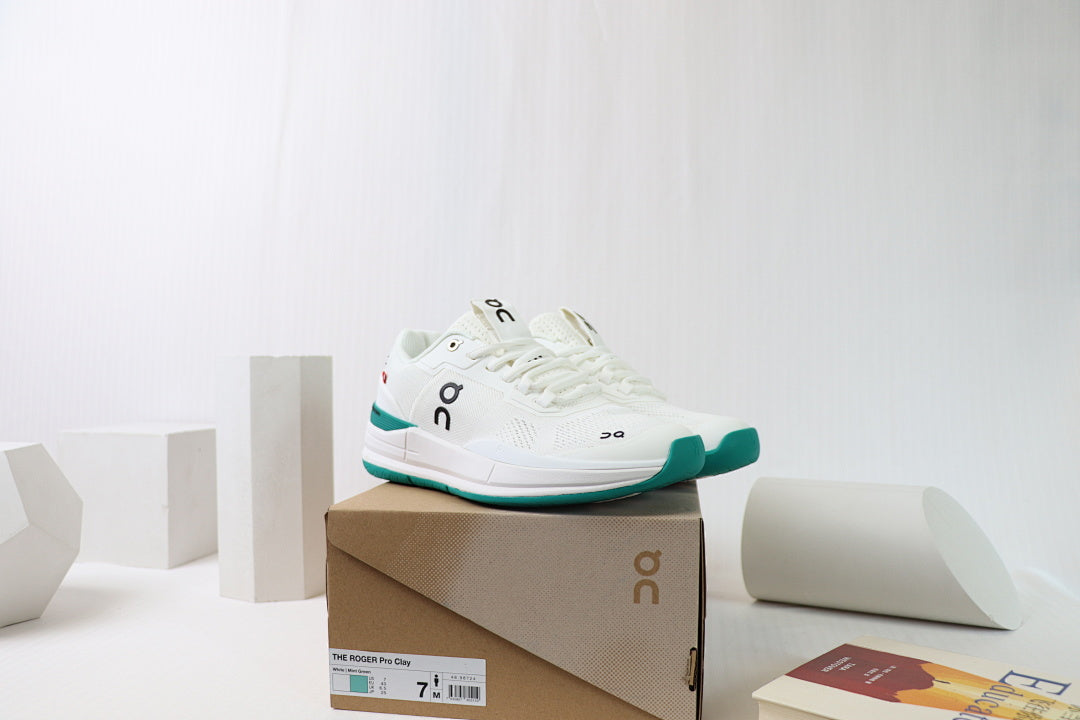 On The Roger Pro Clay