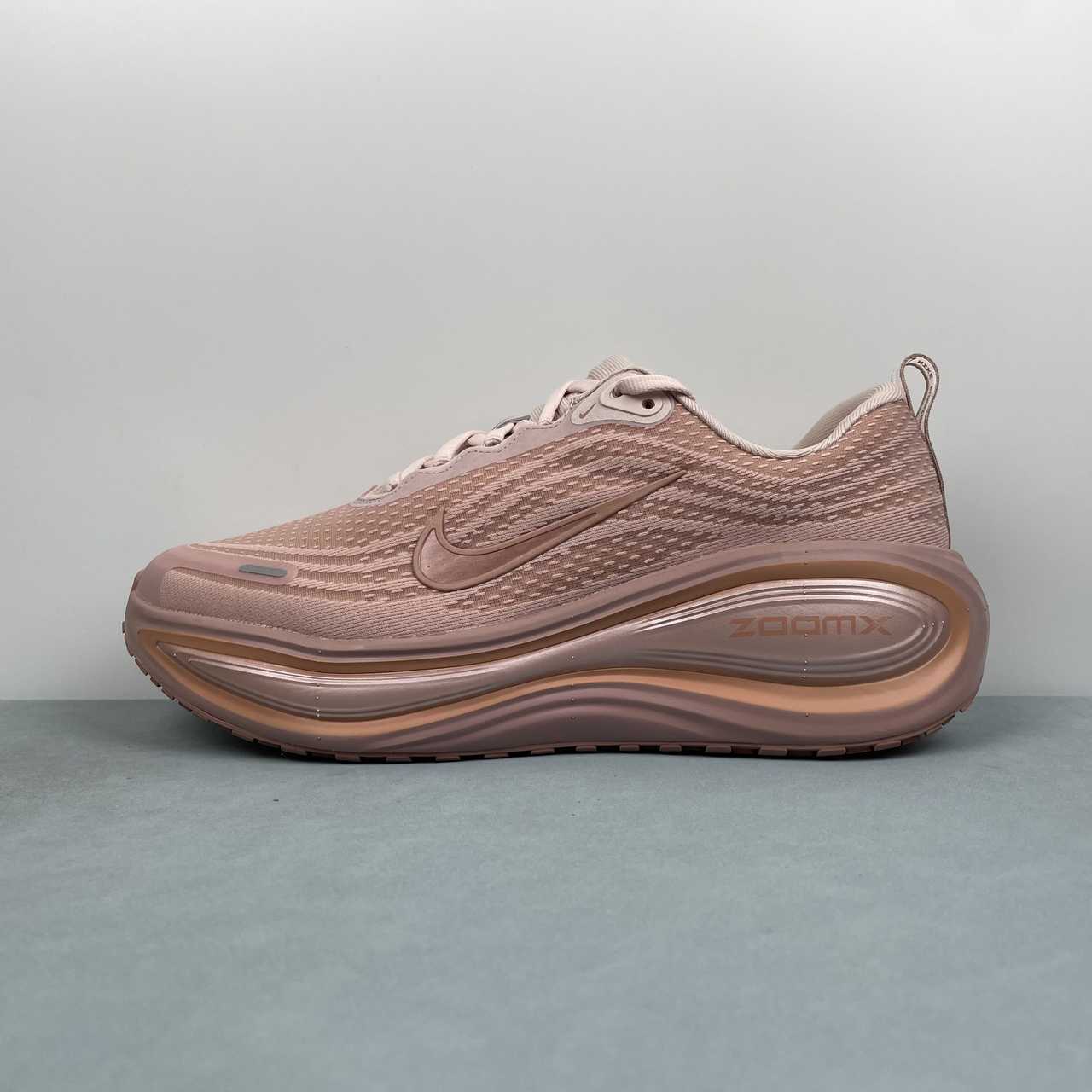 Nike Zoom Vomero PLUS 35-42