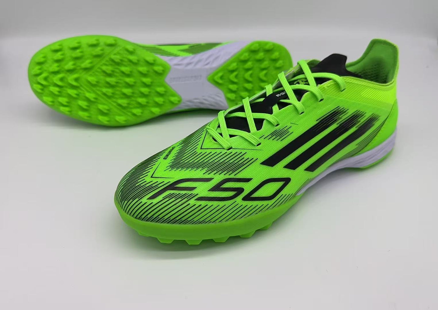 F50 Elite Laceless TF 35-45
