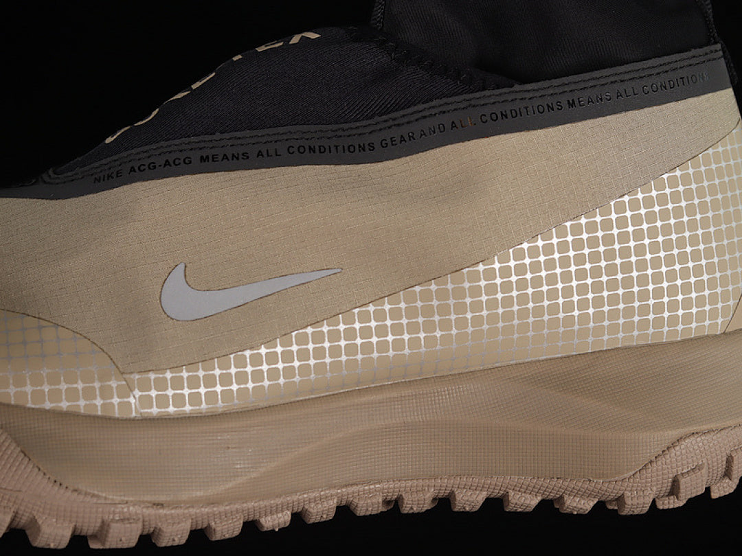 ACG MOUNTAIN FLY GORE TEX KHAKI/METALLIC SILVER