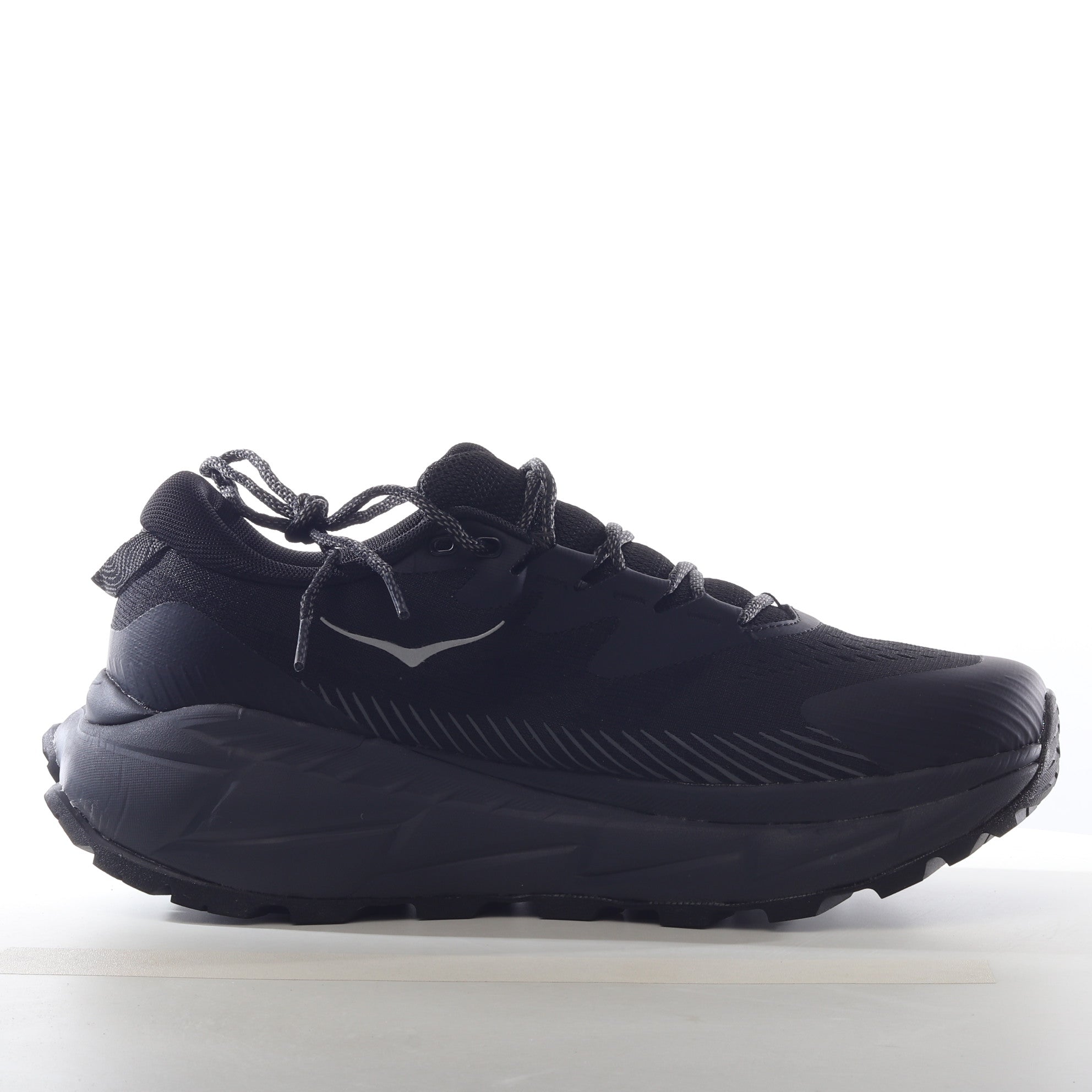 Hoka One One Tor Ultra Lo