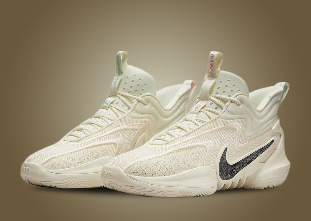 Nike Cosmic Unity 2  Coconut Milky
