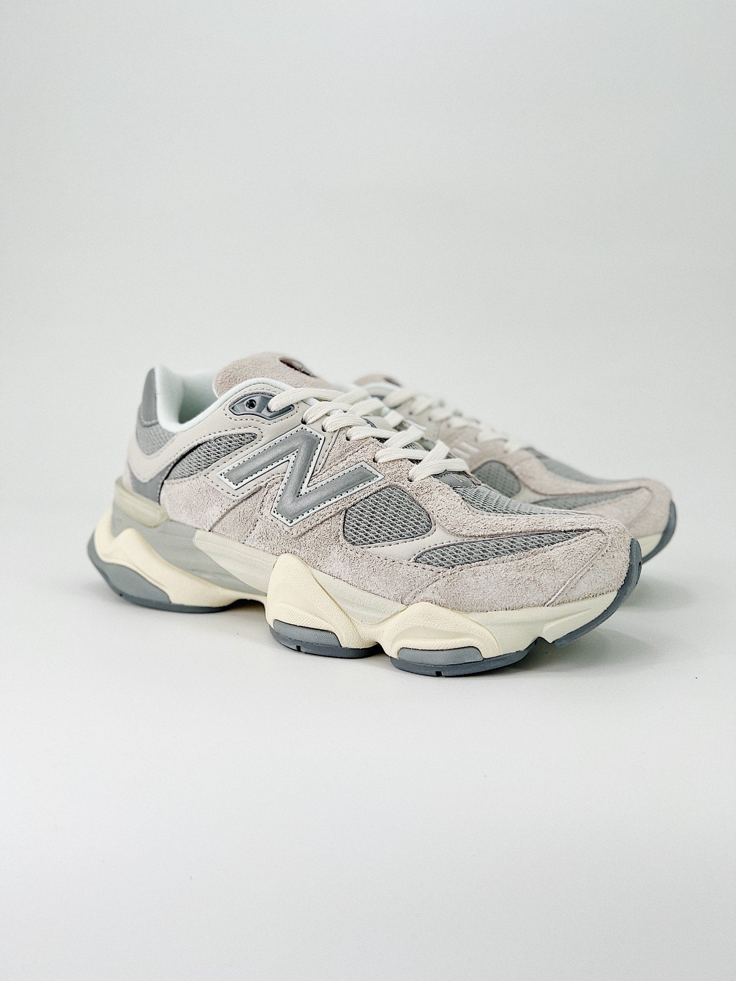 New Balance NB 9060 sea salt