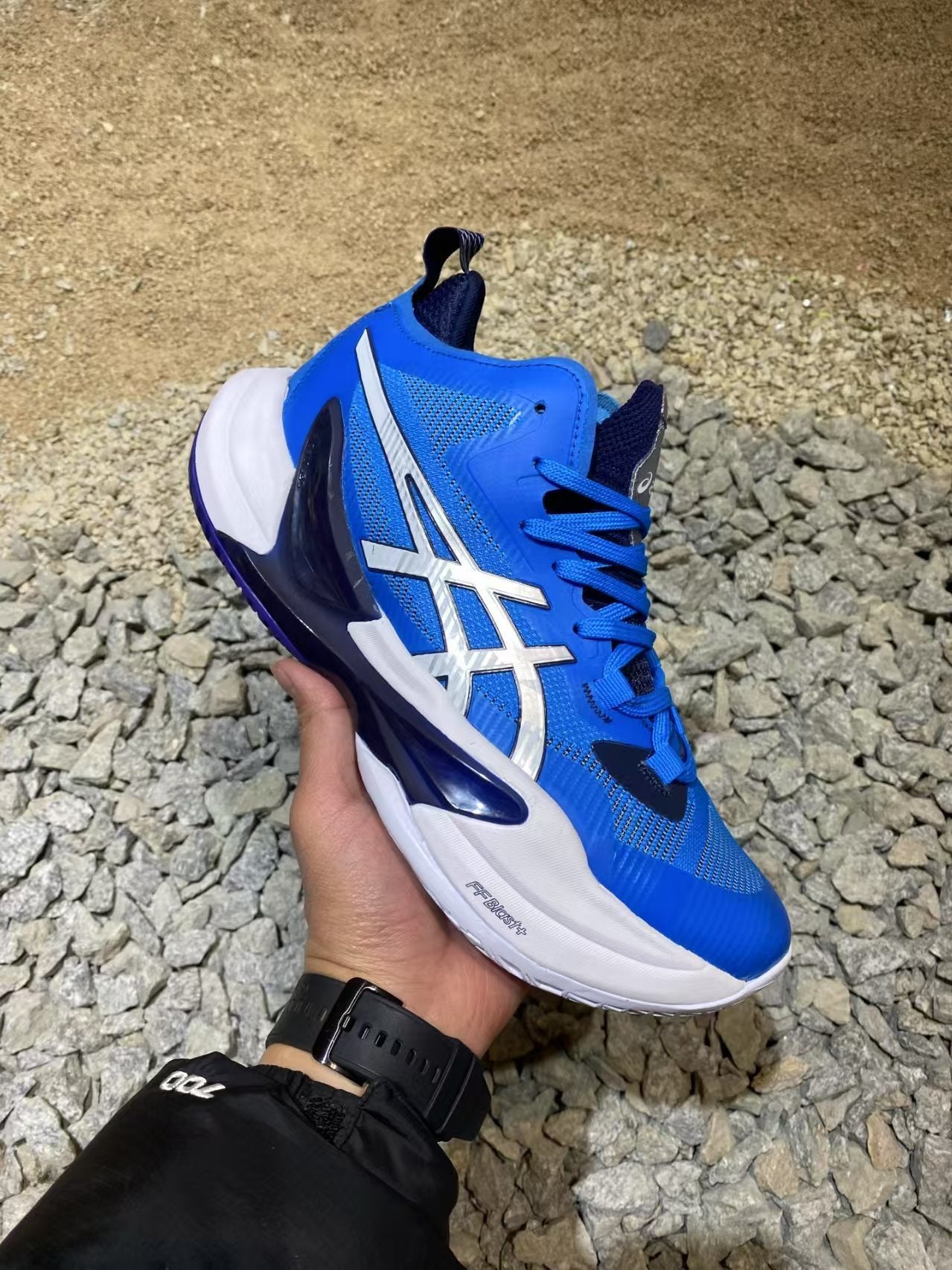 ASICS Men's Metarise 2 Volleyball Shoes