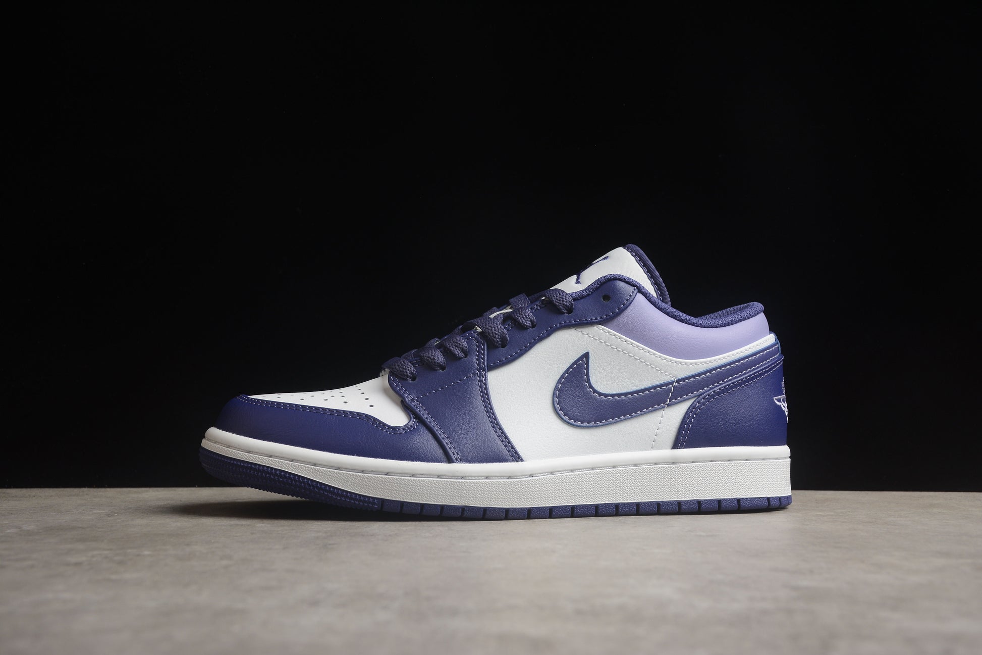 Air Jordan Low 1 Violet