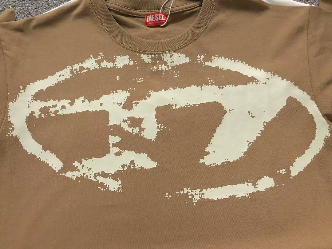 DIESEL T-SHIRT 3205184517