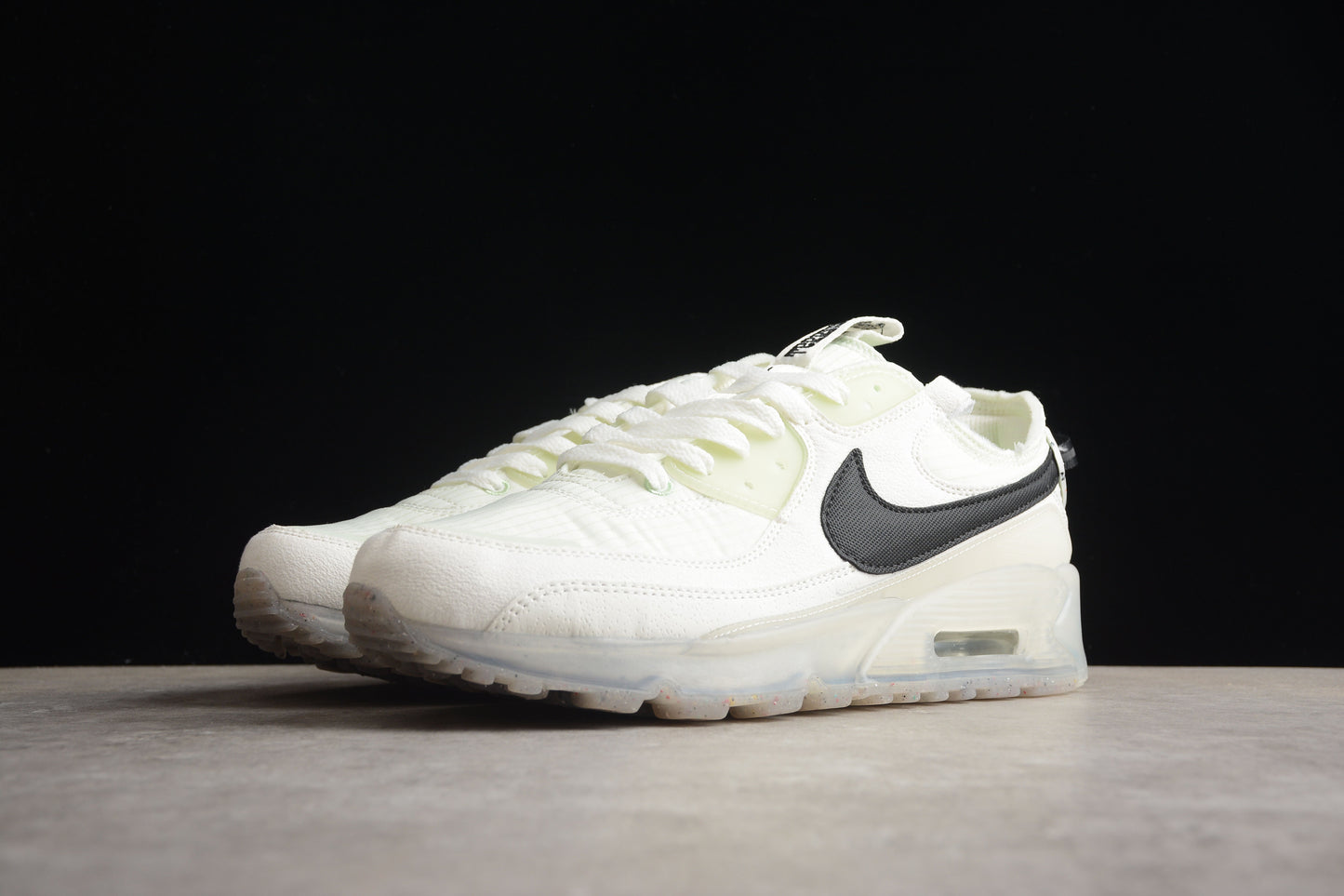 Nike Air max 1 black and white