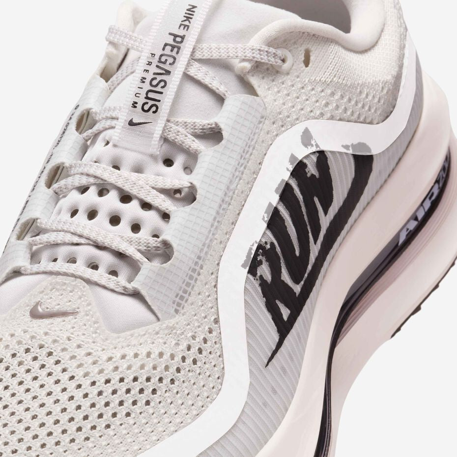 Nike Pegasus Premium