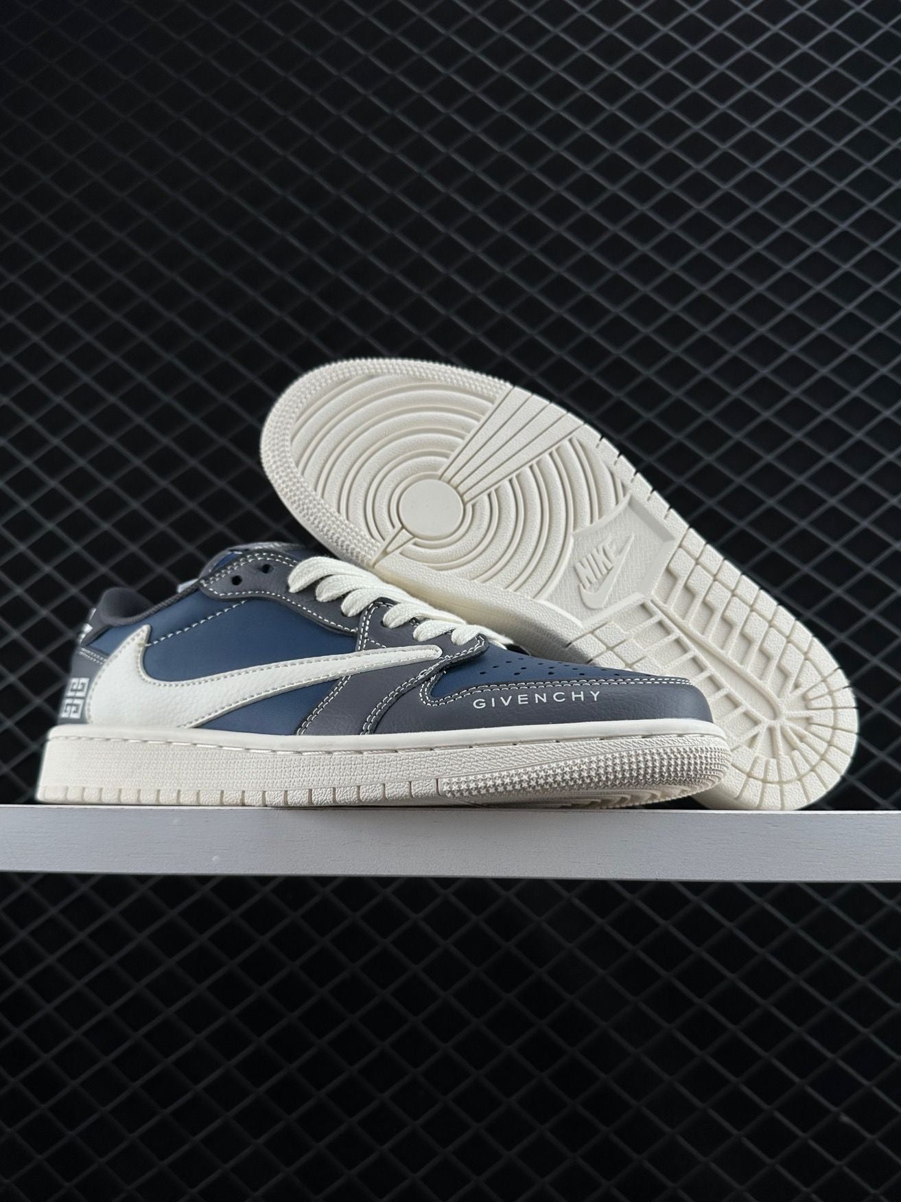 1D9E0G Company level AJ1D Inverted Hook Travis Scott x Air Jordan 1D Reverse Mocha AJ1D Joe 1D TS Lightning Joint Inverted Hook Low Top Cultural Basketball Shoes Perfect Quality Shipping Details as shown in the picture