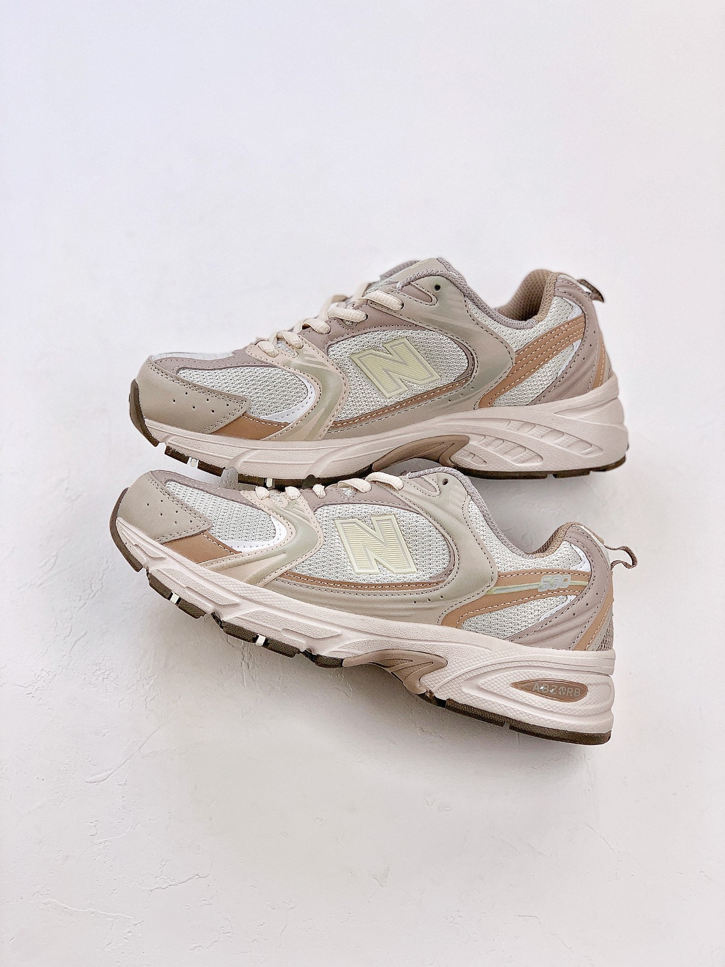 New Balance 530 beige&Brown