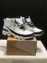 On Cloud Cloudwande White/Black