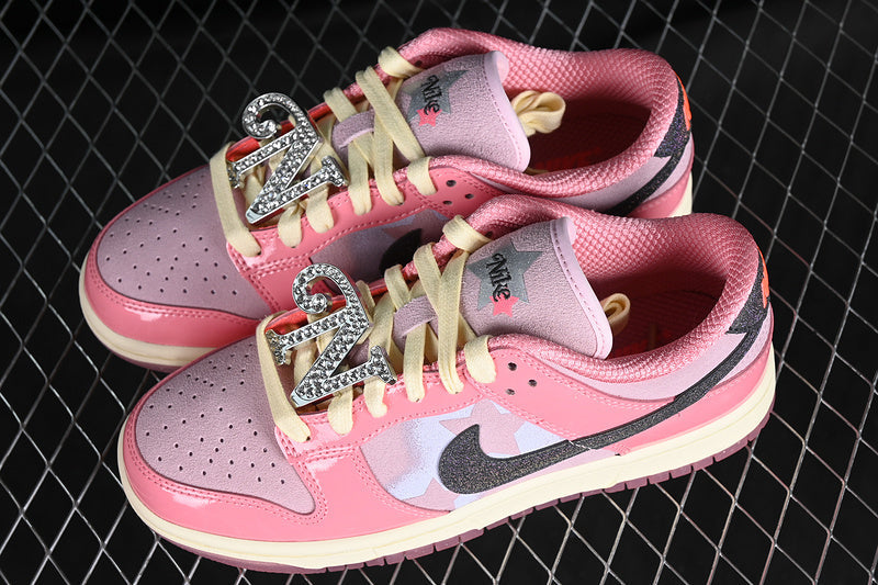 DUNK LOW LX BARBIE PINK FOAM/PALE VANILLA/BLACK/LOTUS PINK