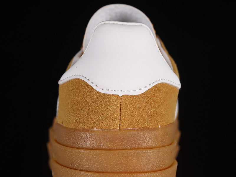 【250】[HQ8706]-[ORIGINALS GAZELLE BOLD BROWN/WHITE]-[WOMAN:36-40]