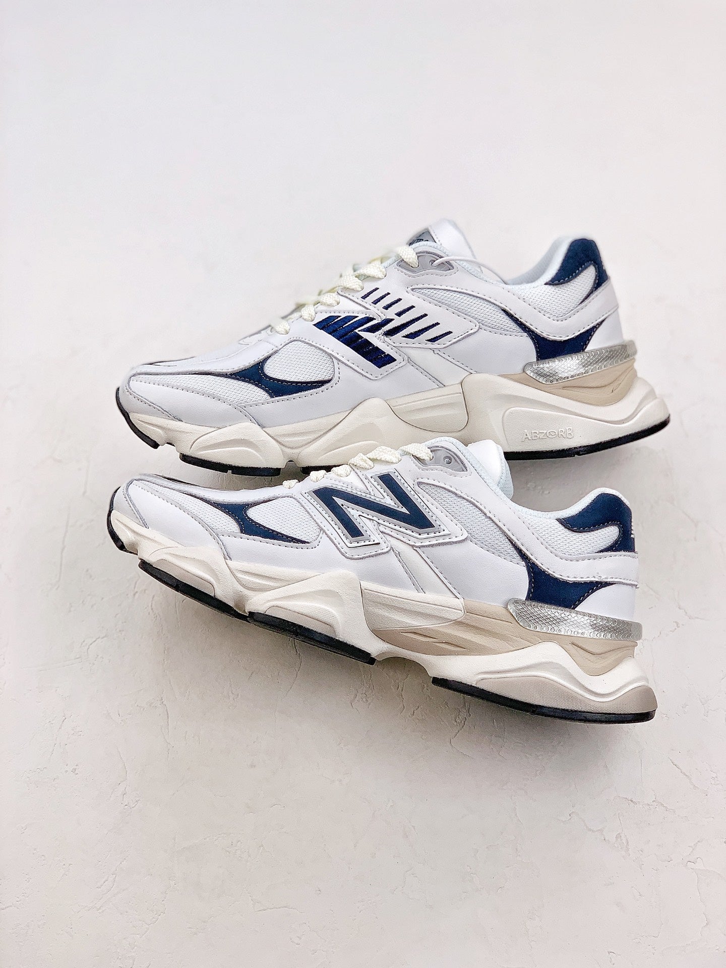 New Balance NB 9060 White/Navy