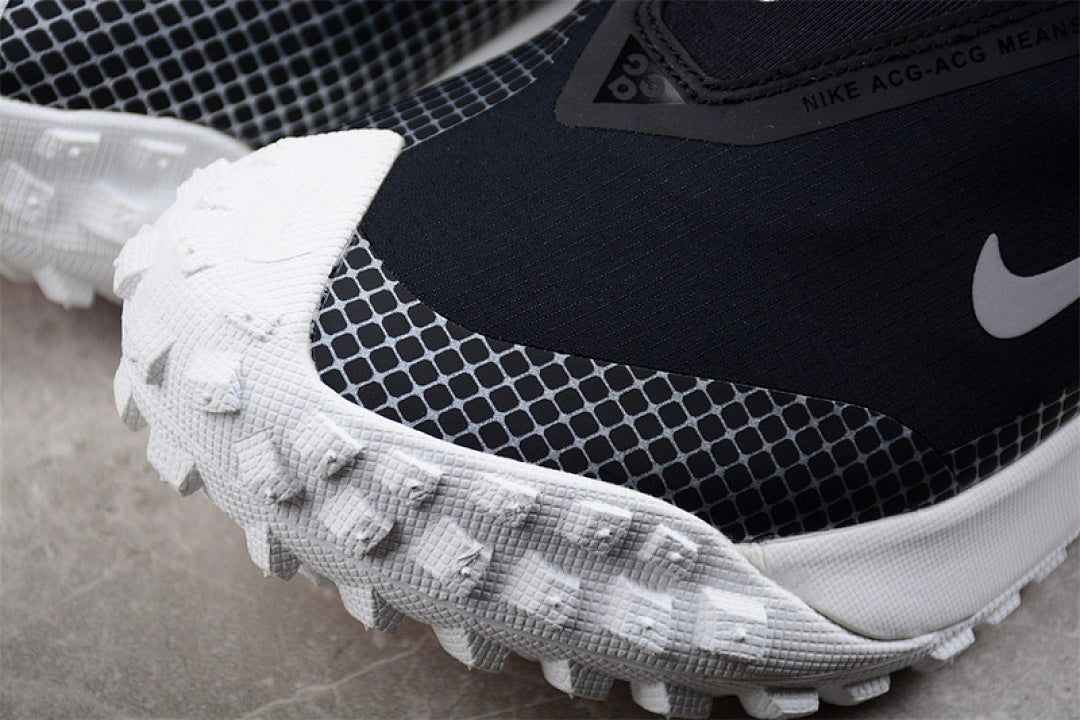 ACG MOUNTAIN FLY GTX BLACK/METALLIC SILVER/WHITE