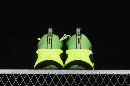 NIKE VOMERO PLUS ZOOM X BLACK/VOLT/WHITE/METALLIC SILVER