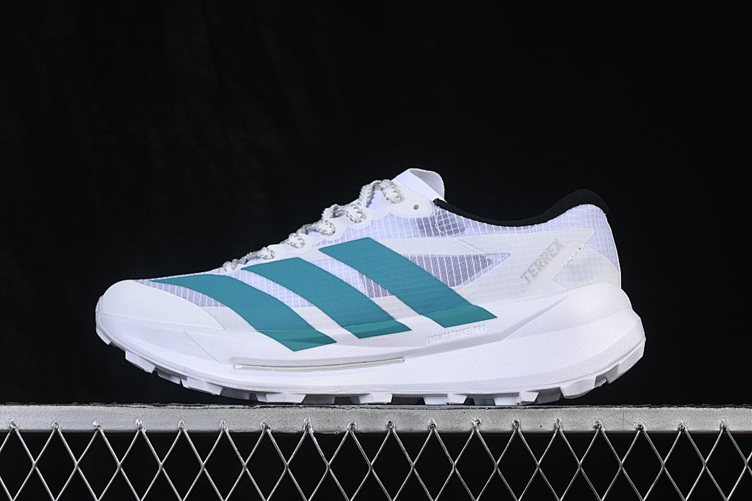 TERREX AGRAVIC SOLE-BOOSTING RUNNING SHOES WHITE/BLUE/WHITE