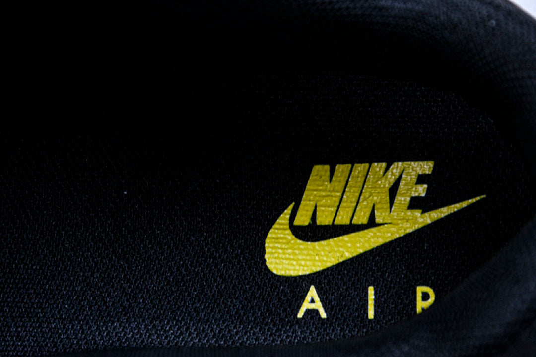 【240】BQ4685 001 AIR MAX 90 BLACK/YELLOW