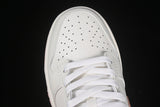 SB DUNK LOW WHITE/PINK