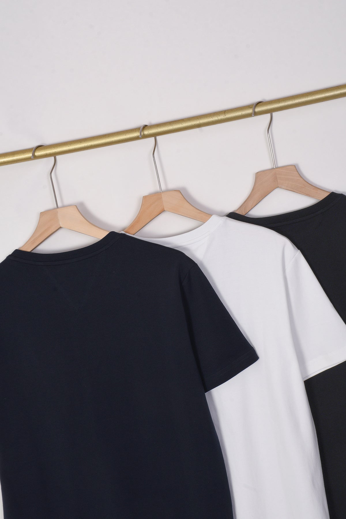 Short Sleeve T-Shirt : Black White Royal Blue: M-XXL. 60s 210g soft velvet cotton, Soft feel, no pilling, no deformation