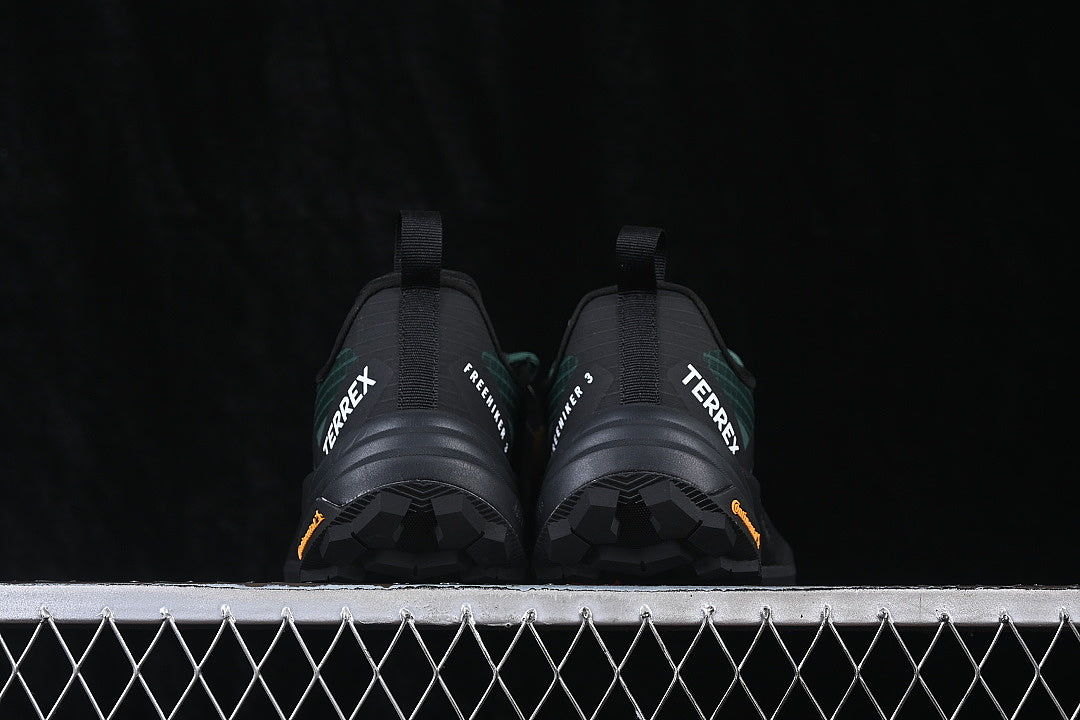 TERREX FREEHIKER 3 LOW CASUAL LIFE SHOES BLACKISH GREEN/BLACK