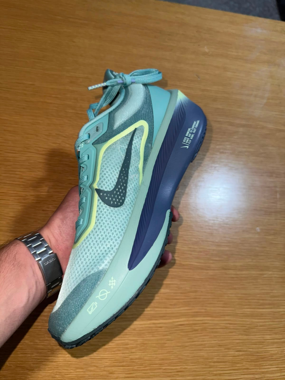 Nike Zoom Fly 6 Stock