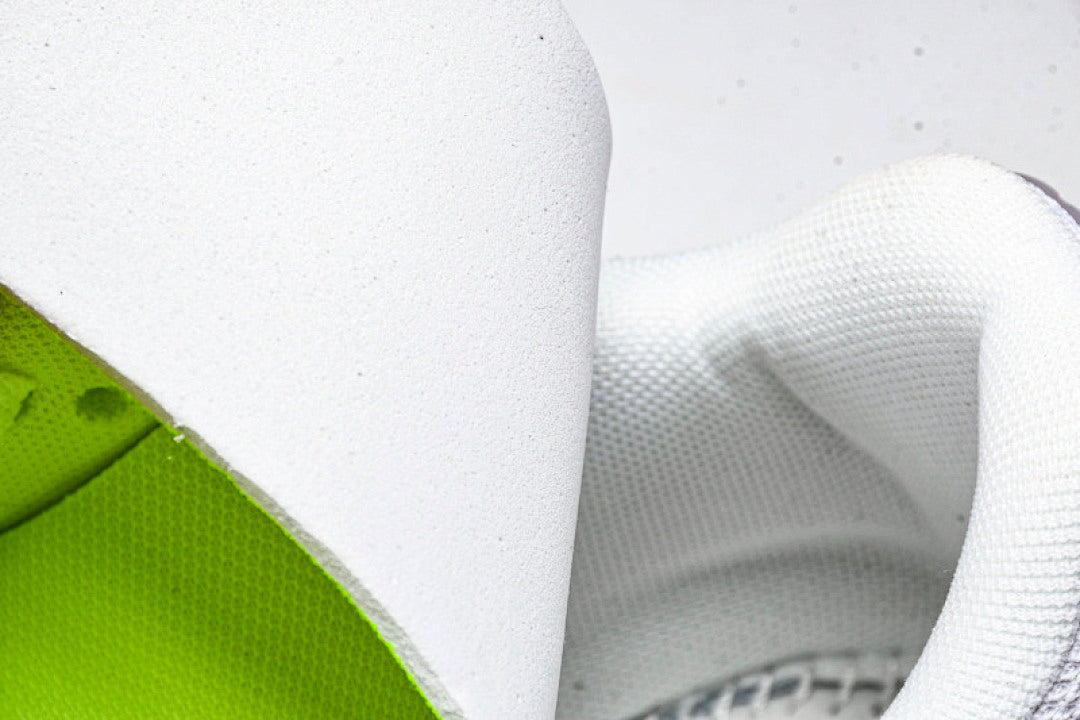 FJ4824 001 AIR MAX 90 WHITE/GREY/GREEN