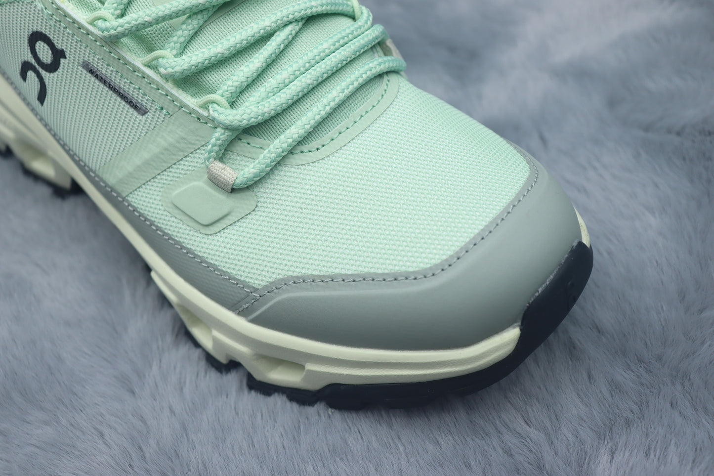 ONCLOUD ROCK LOW WATER PROOF