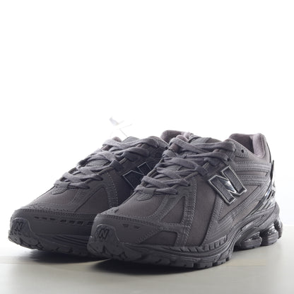 RUNNING SHOES New Balance 1906