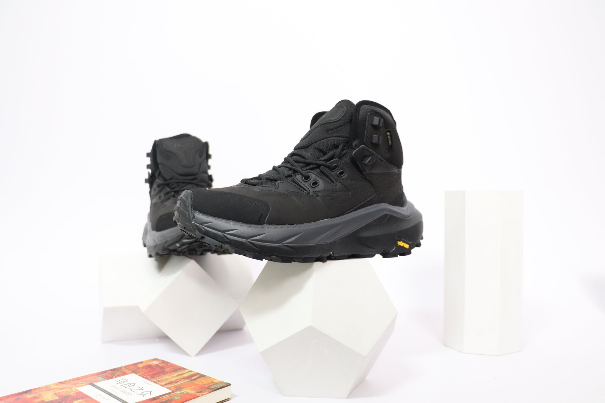 Hoka KAHA2High GTX Hiking shoes 36-45