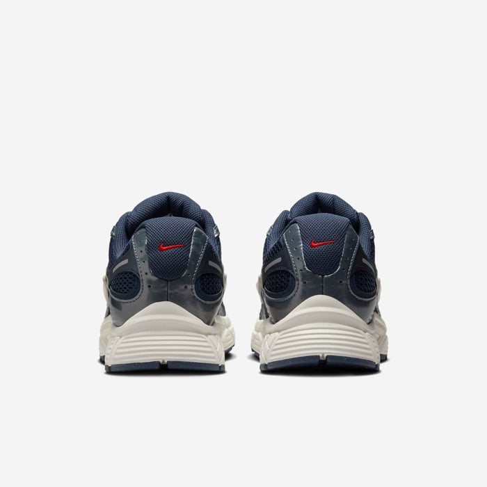 Nike V5 RNR