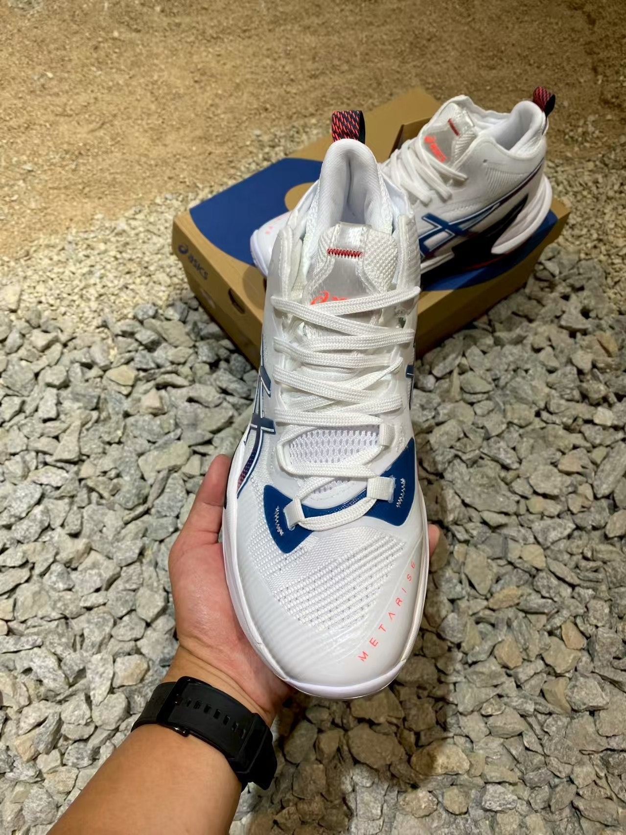 ASICS Men's Metarise 2 Volleyball Shoes