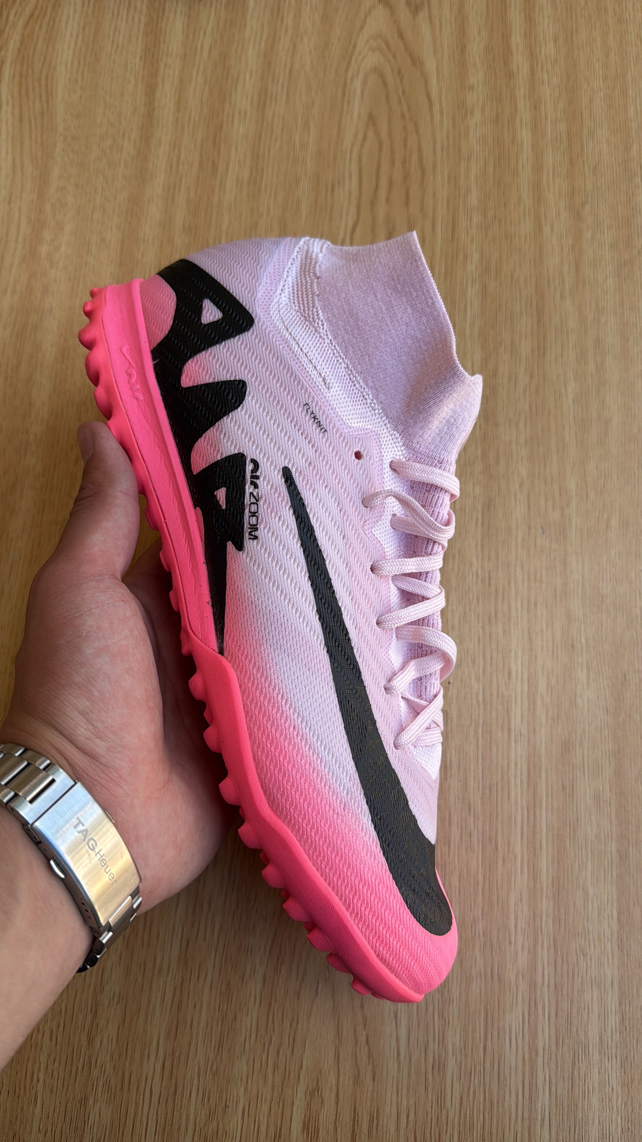 Nike airzoom 15 turf pink/white stock