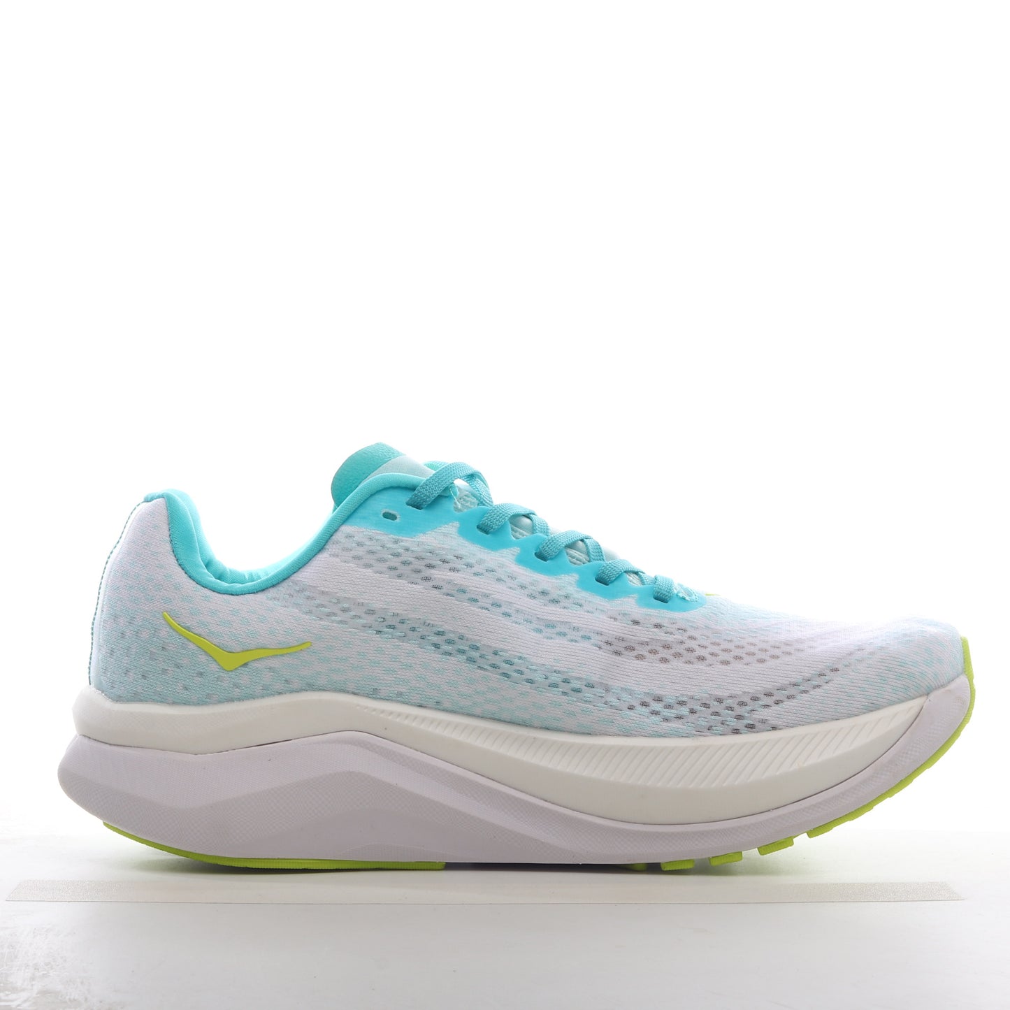 2M HOKA M MACH X