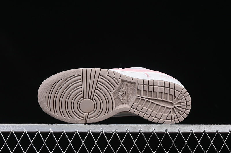 【320】【WP0212-013】-[SB DUNK LOW WHITE/PINK]-[WOMAN:35.5-40]