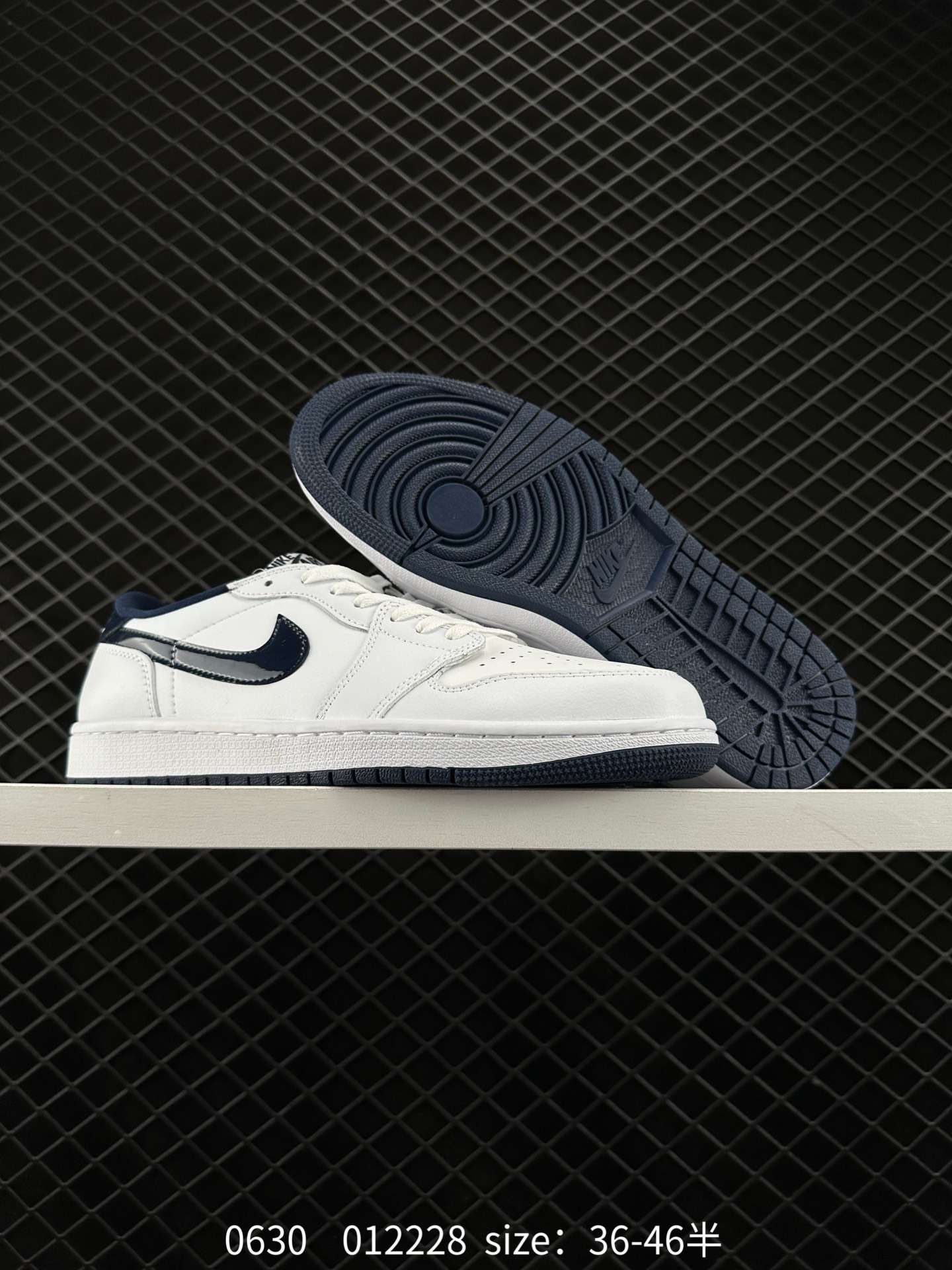 4 Nike Air Jordan LowAJ Jordan generation classic retro cultural leisure sports basketball shoes Item number: FB9933-4 Size: 36 36. 37. 38 38. 39 4 4. 4